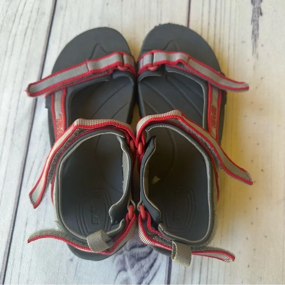 Teva Tanza Youth‎ Sandals Size 4 Unisex Adjustable Hook & Loop Hiking Water Shoe